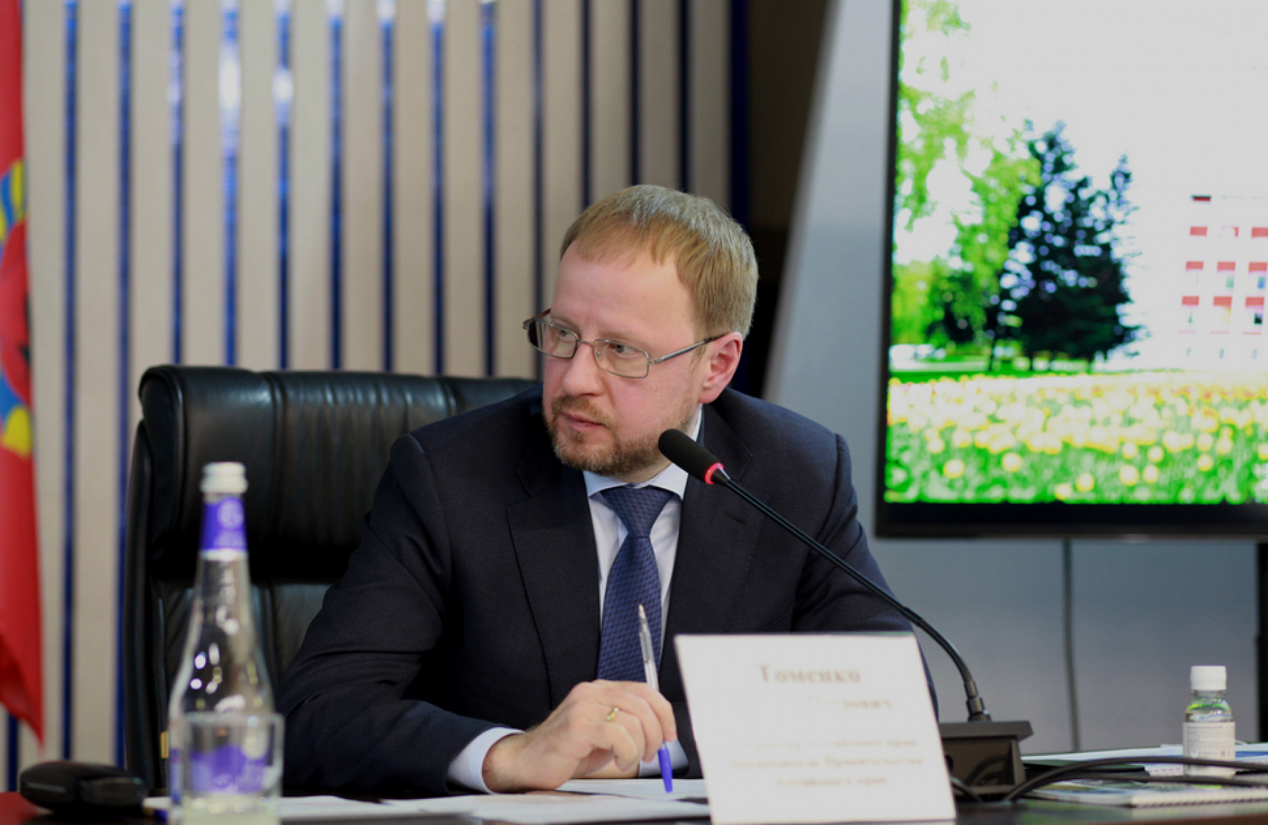 Виктор Томенко поставил три стратегических задачи для здравоохранения Бийска