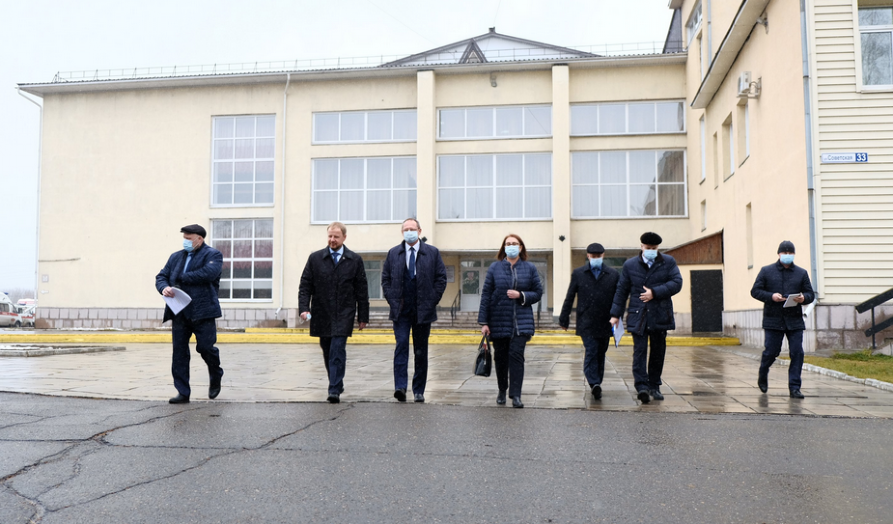 Виктор Томенко поставил три стратегических задачи для здравоохранения Бийска