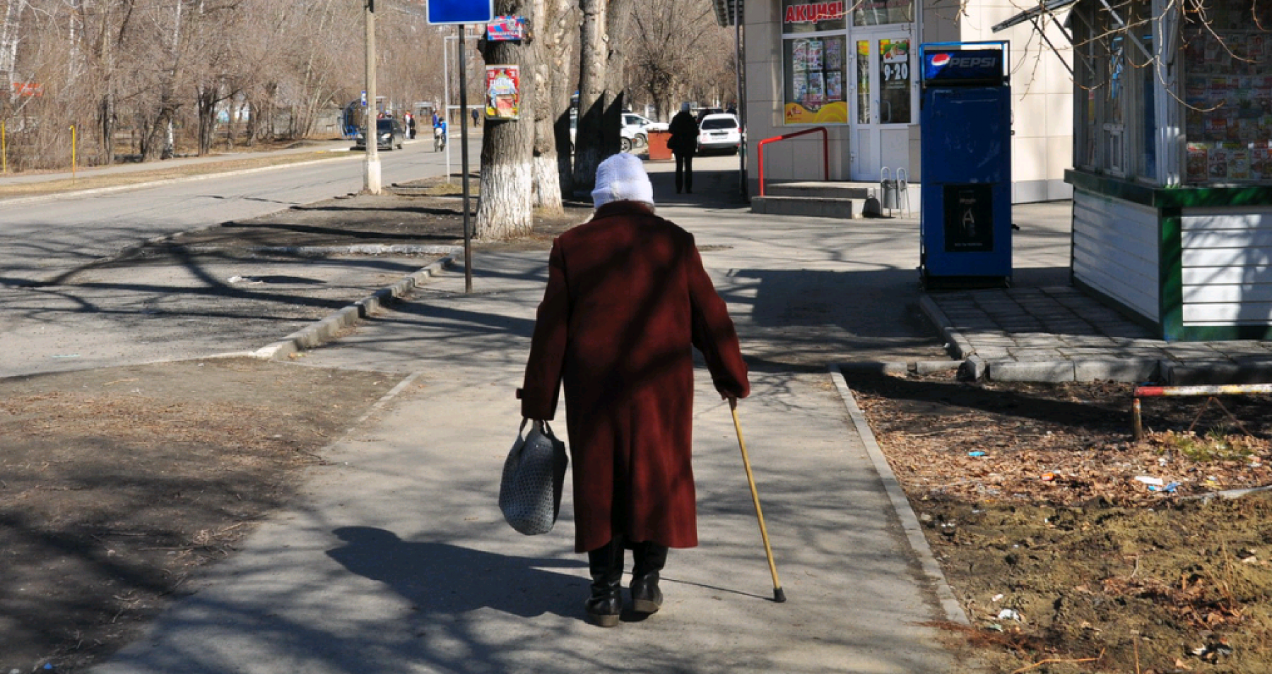 Пенсионерам Алтайского края продлили больничные почти до Нового года