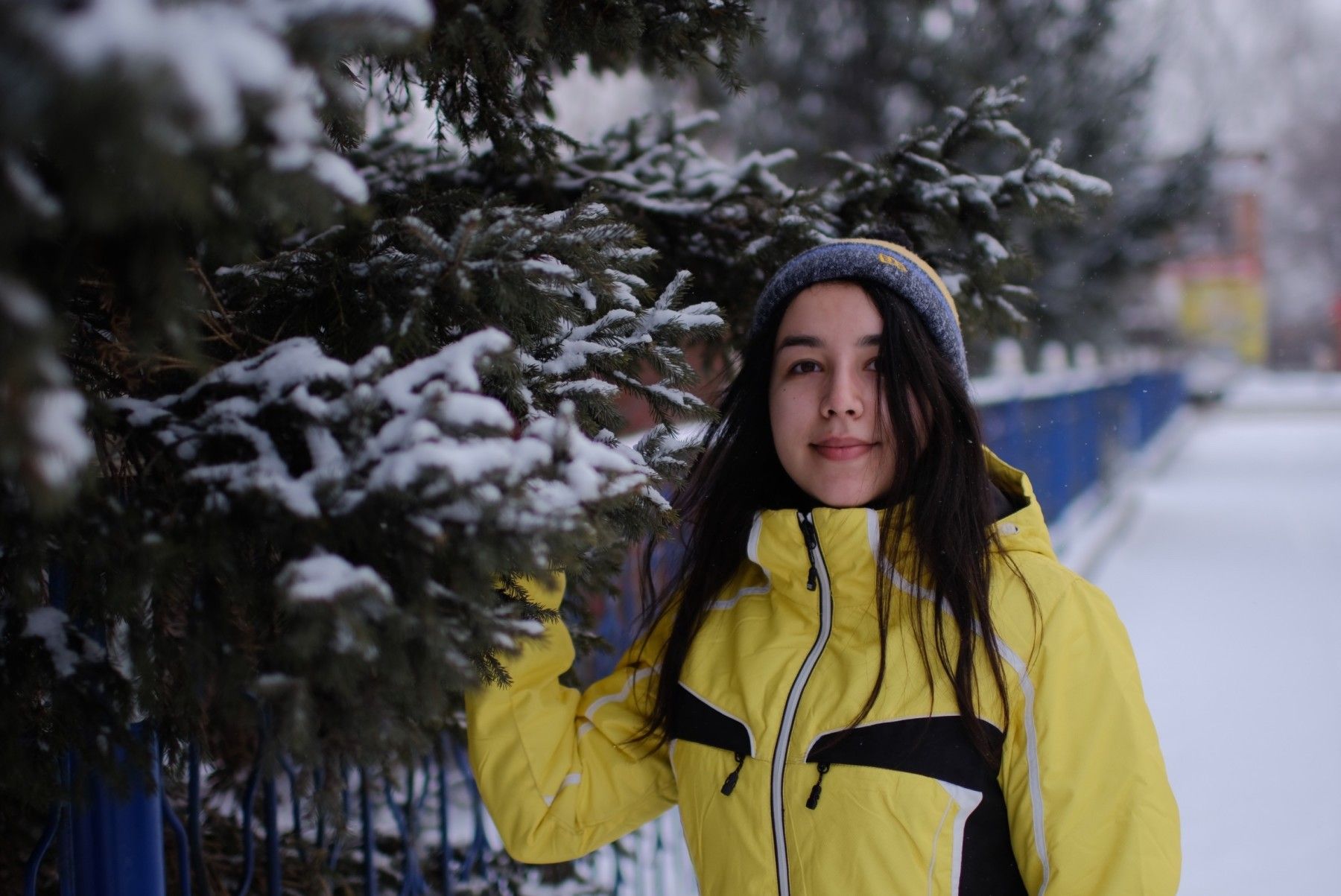 Как бийские волонтеры доставляют еду и лекарства пожилым людям