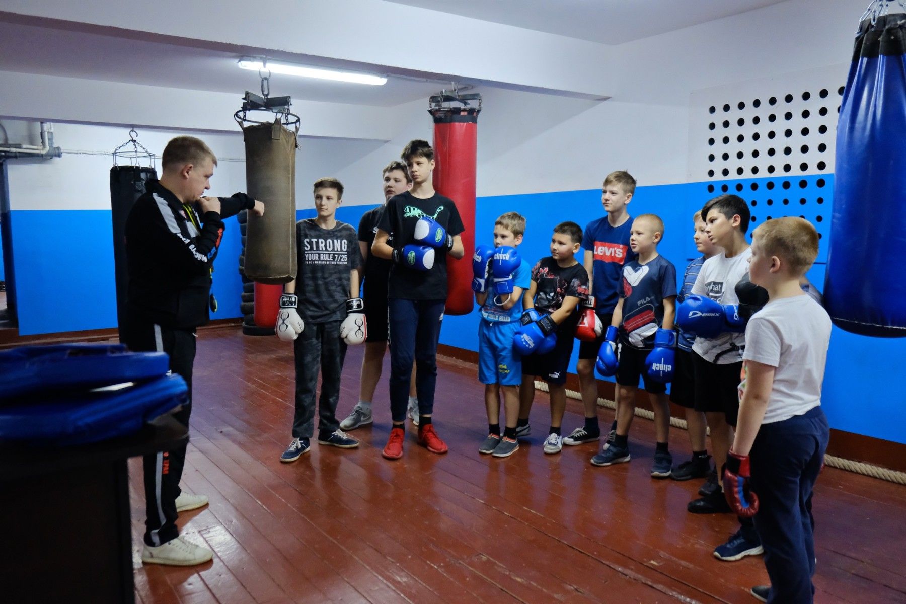 Спортклубы Бийска оказались на грани закрытия из-за поправок в законодательстве