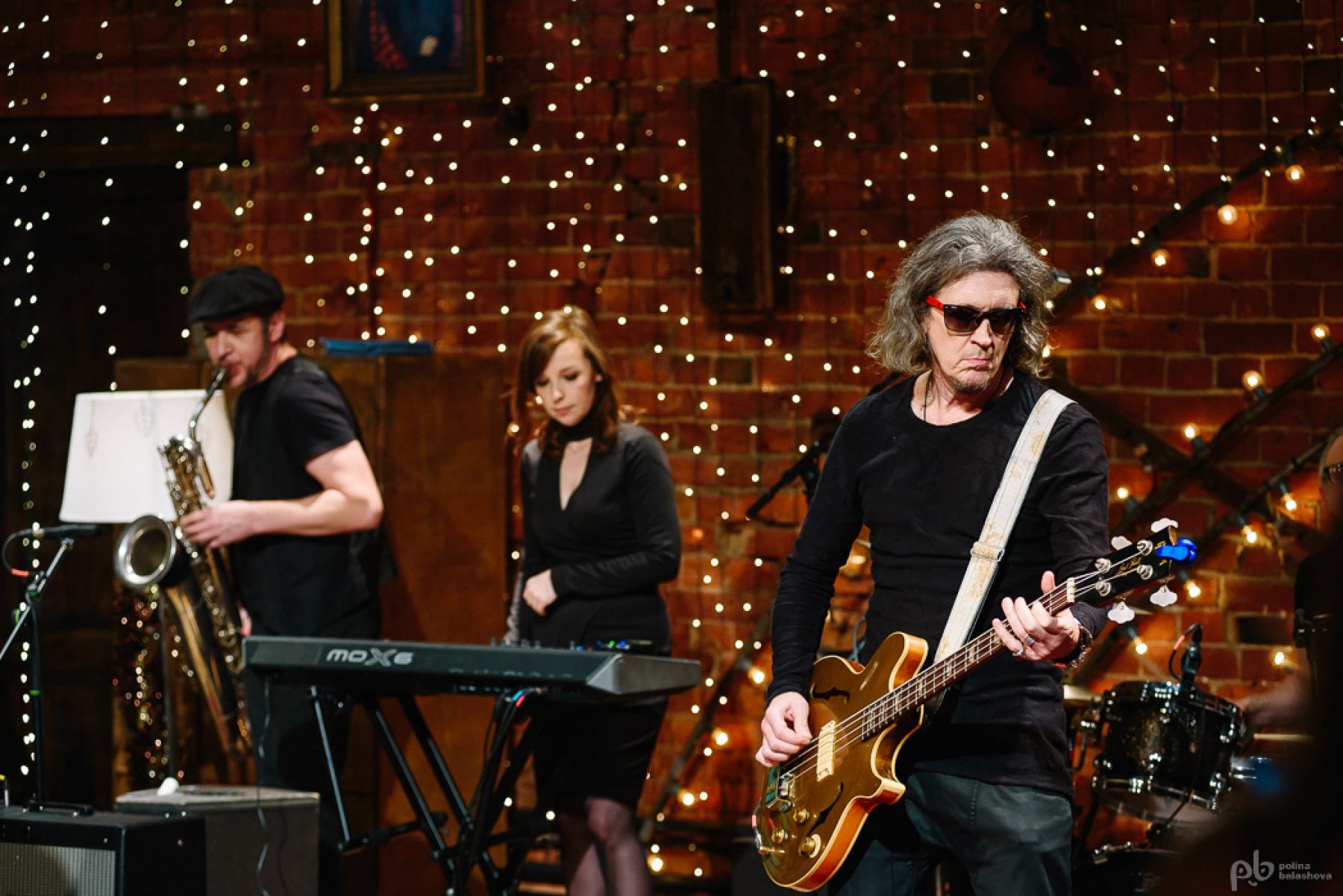 Голубой огонек по новому: стало известно, что покажут по телевизору на Новый год