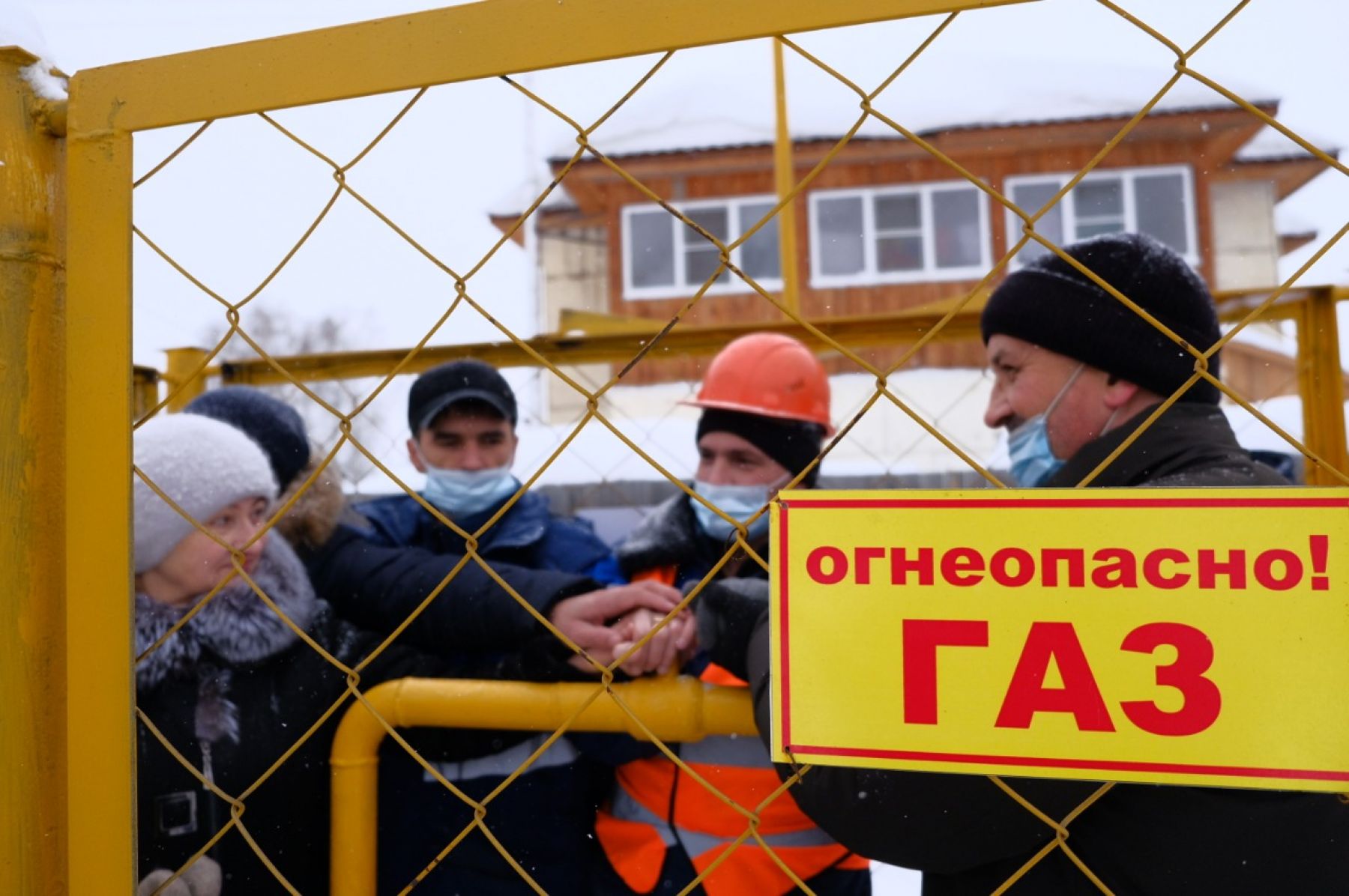 Праздник тепла: вторая очередь газового оборудования подключена в Заречье 