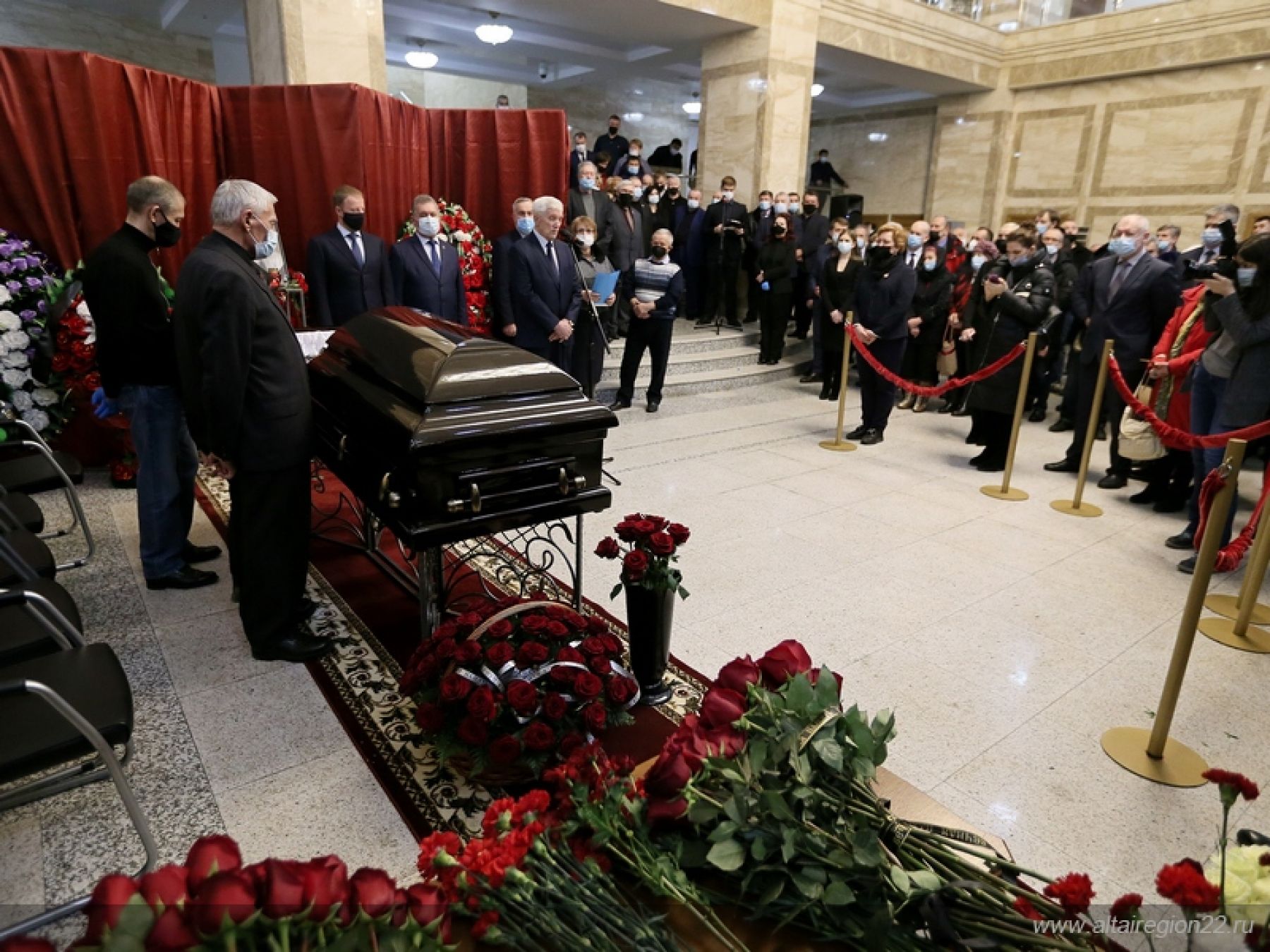 В Алтайском крае прошла церемония прощания с Александром Назарчуком 