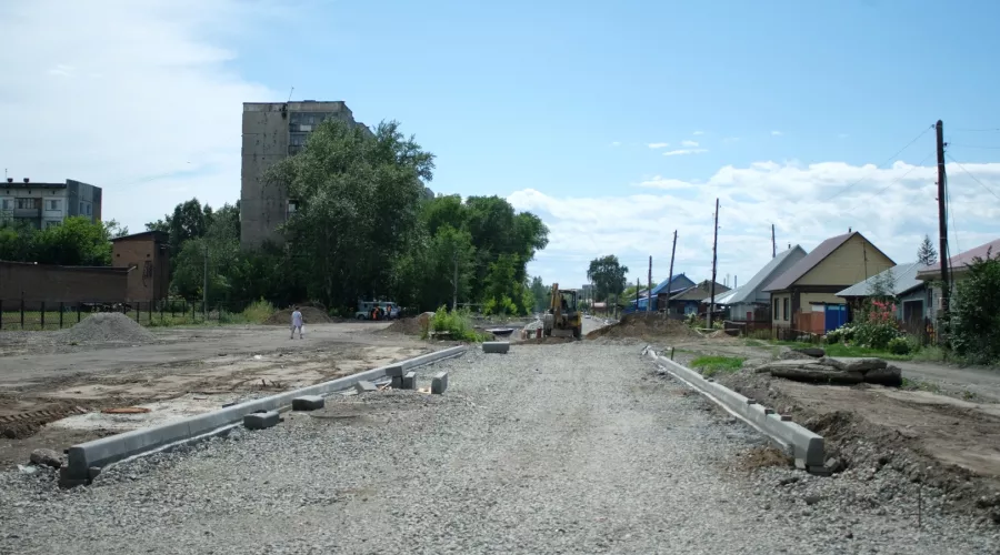В Бийске к августу отремонтируют переулок Складской и установят светофор