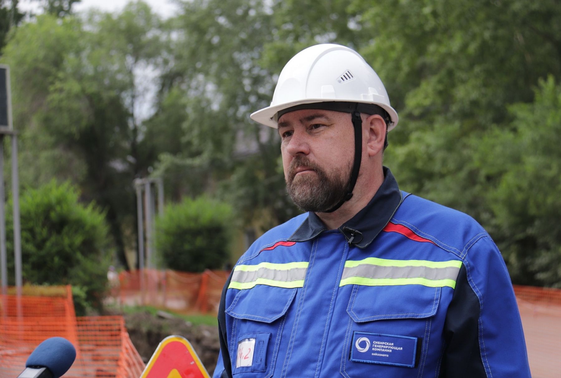 В Бийске проводят капремонт теплосетей без отключения горожан от горячей воды