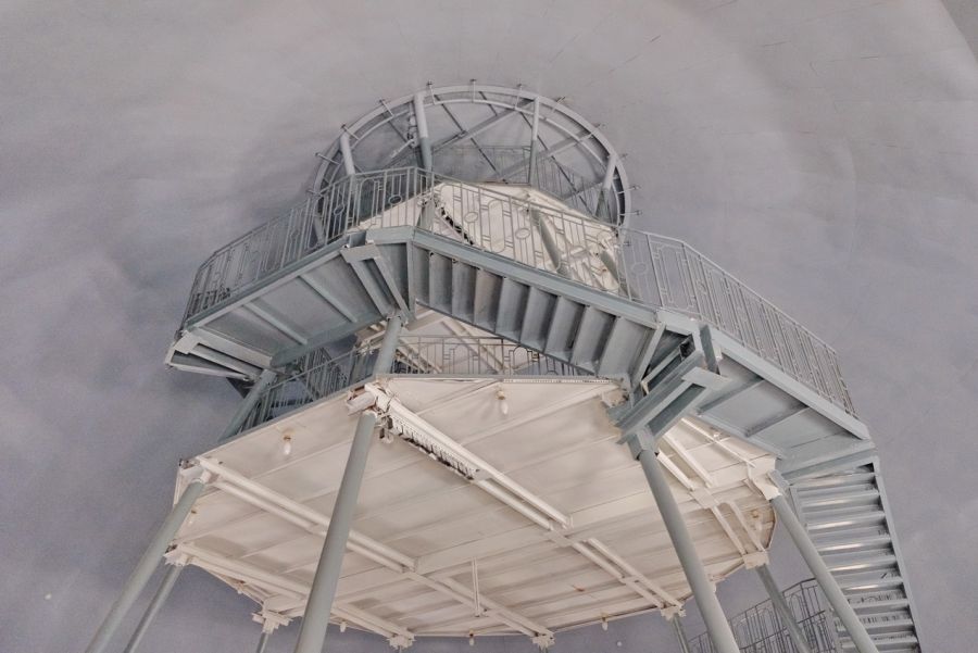 Прямо в космос: в Бийске полным ходом идет ремонт планетария