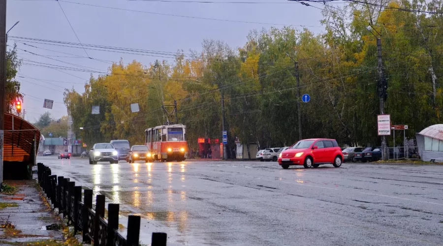 Дождь, проспект Коммунарский