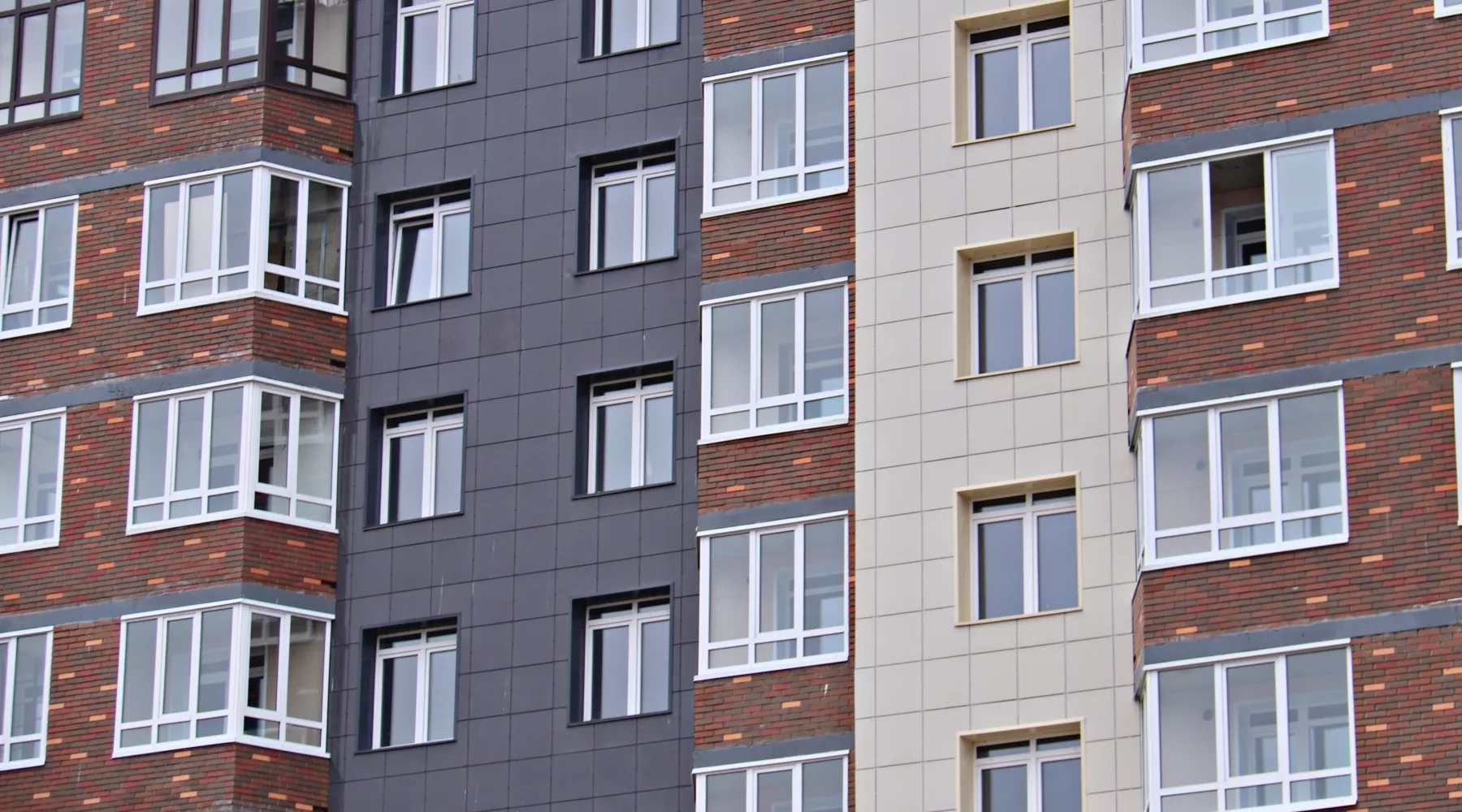 Многоквартирные дома в Бийске