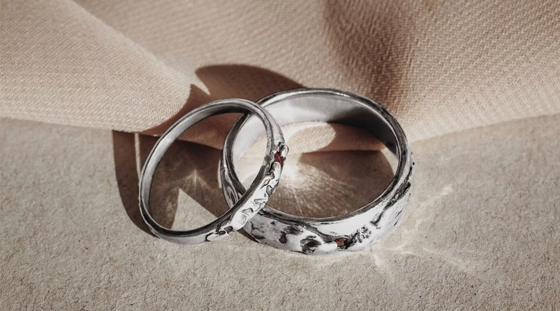 Обручальное кольцо