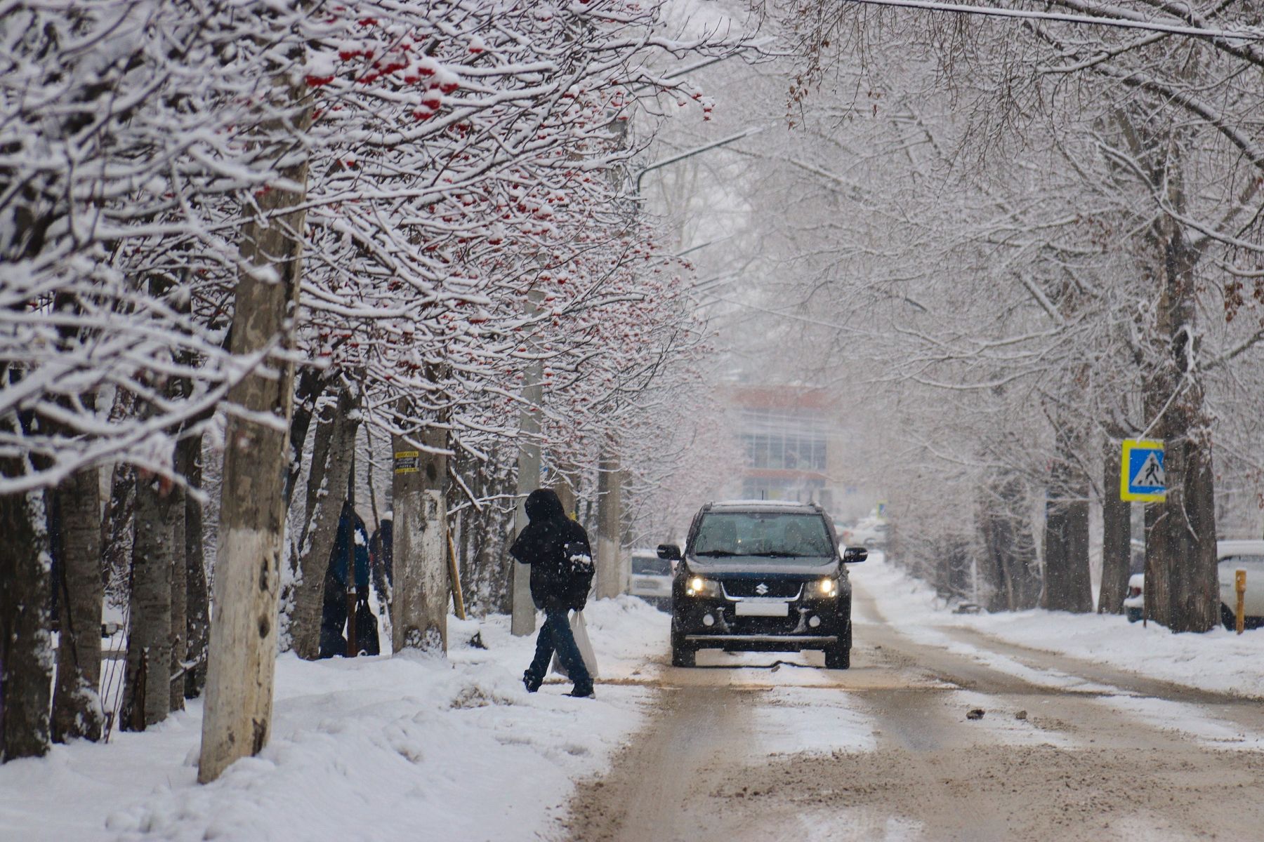Зима, снег, дороги