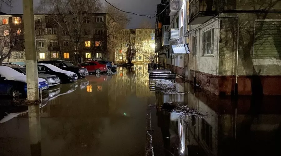 Потоп в поселке Треста на улице Ломоносова
