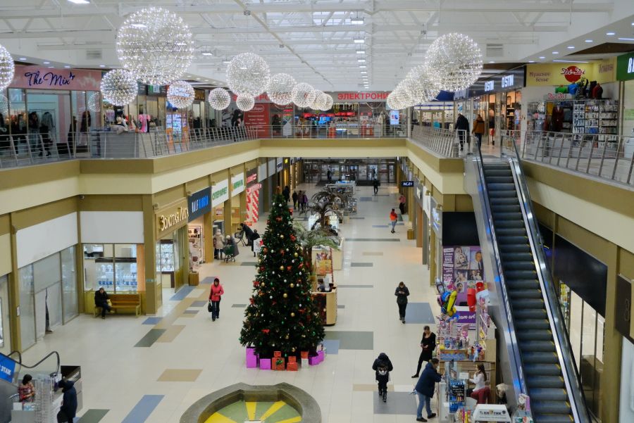 Торговые центры не хотят уходить на длительные каникулы и терять покупателей