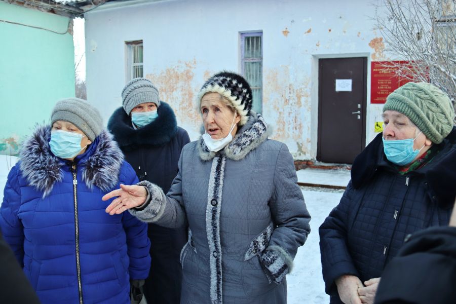 Жителей бийского поселка Новый возмутило решение закрыть кассу по приему платежей за "коммуналку".