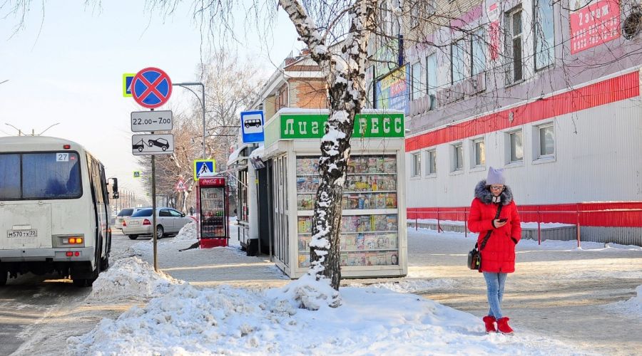 Участок бийск. Первый участок Бийск. Остановка Бийск. Остановка 1 участок Бийск. Дорога в магазин.