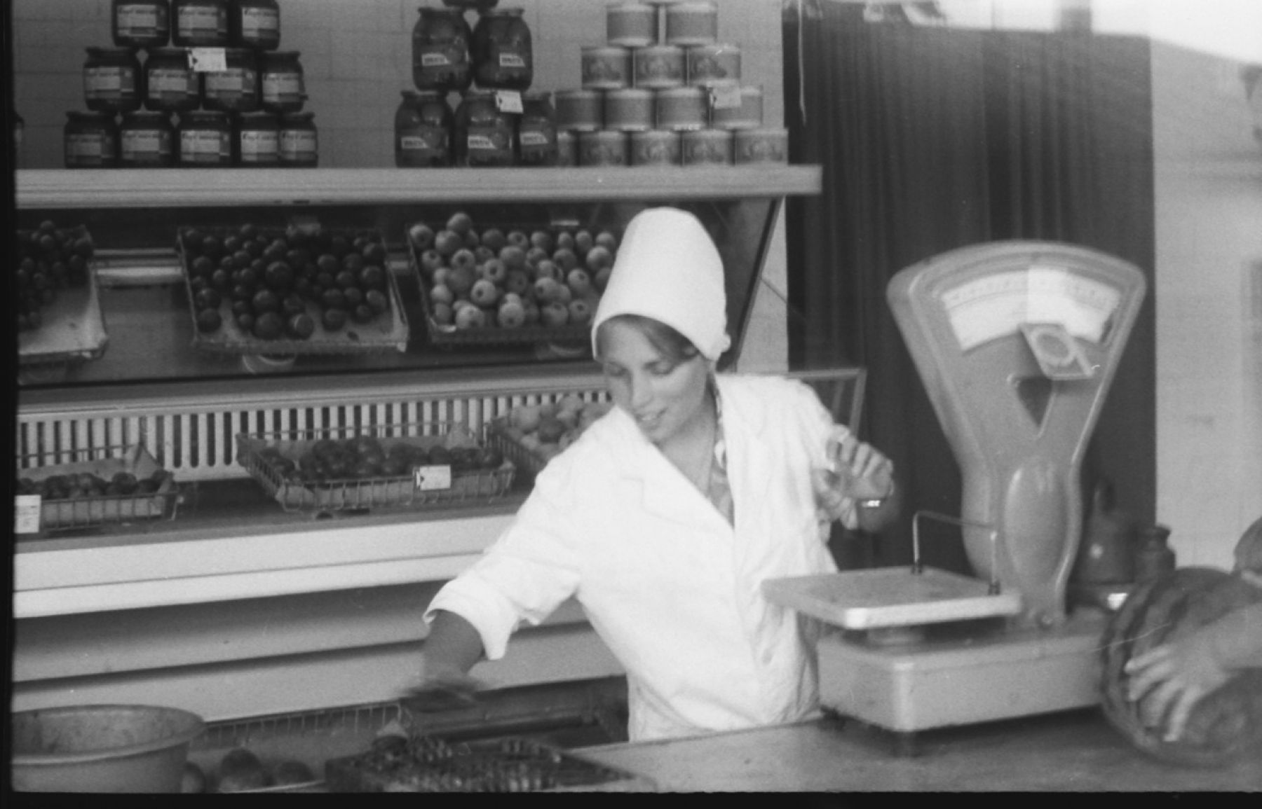 Советский магазин, начало 80-х годов