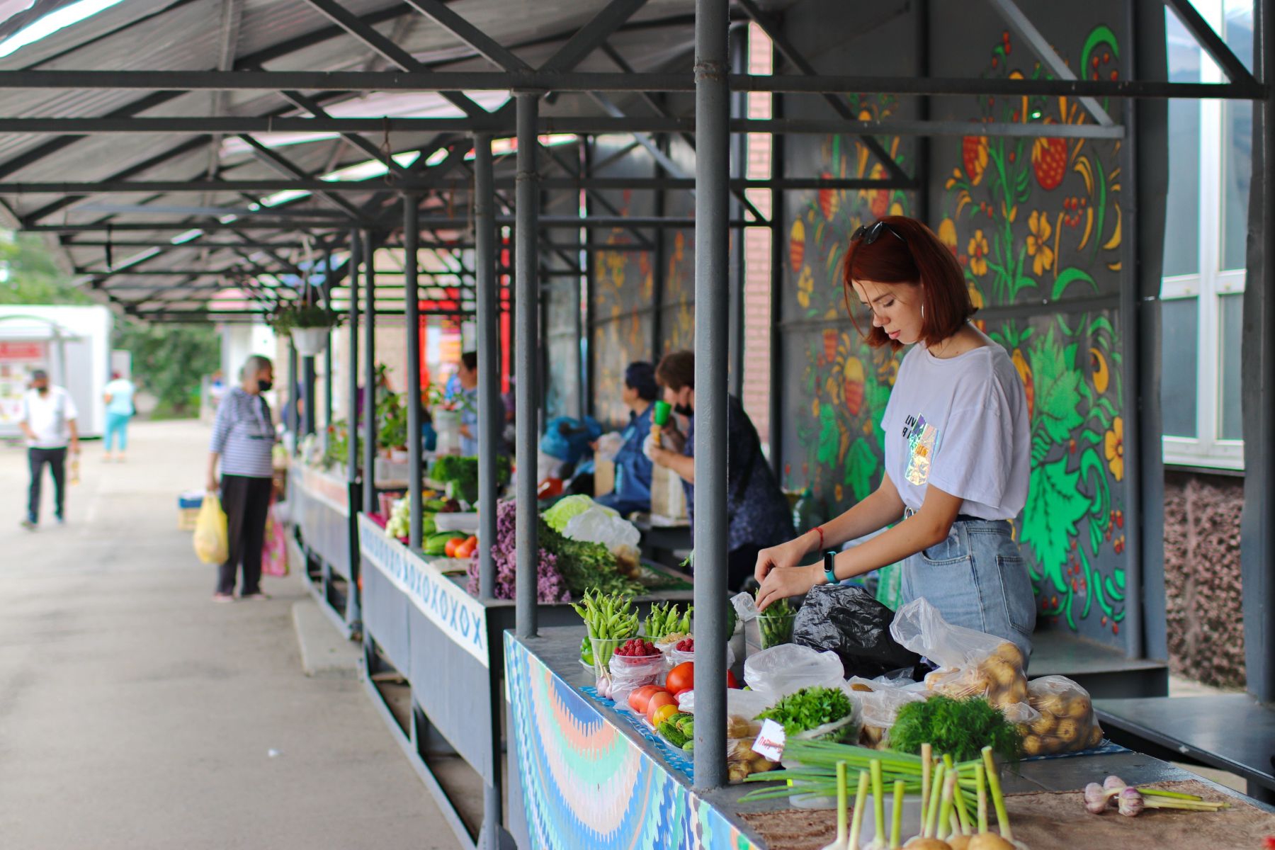 Базар, фрукты, овощи