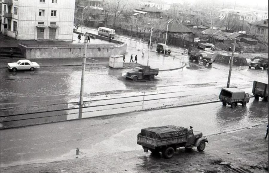 Переулок Коммунарский в начале 70-годов