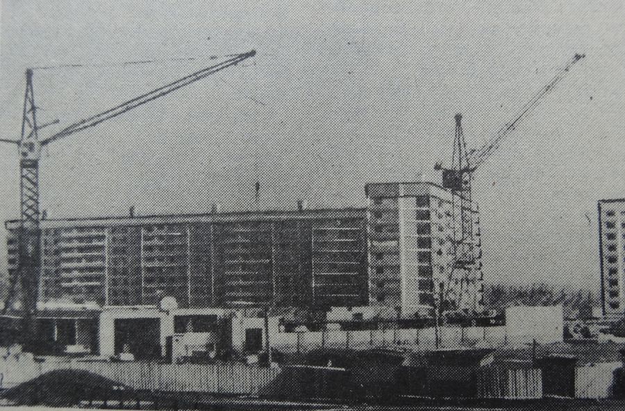 В 1980-е годы шла активная застройка Зеленого Клина в Бийске.