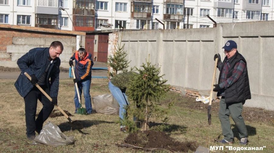 Водоканал бийск сайт. Водоканал Бийск. Призыв на субботник. Сотрудники водоканала Бийск. Субботник в картинках сотрудники.