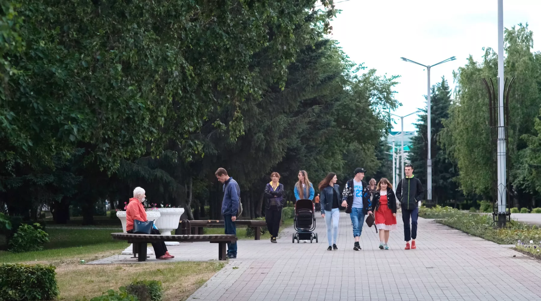 Люди, город