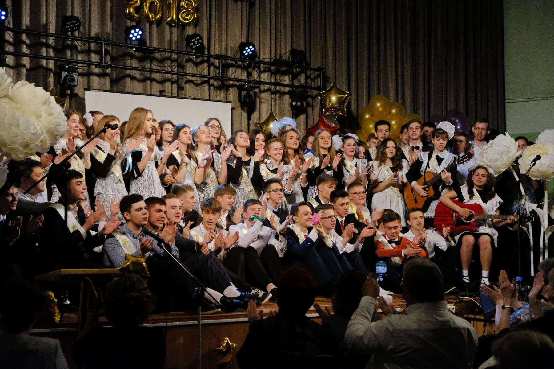 Выпускники