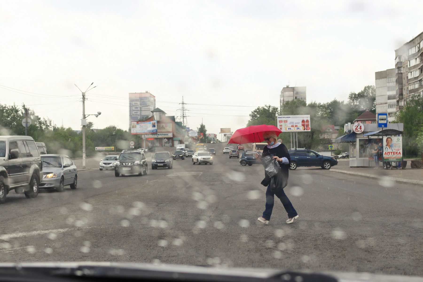 Над Зеленым Клином начинается кружение воздушных масс.