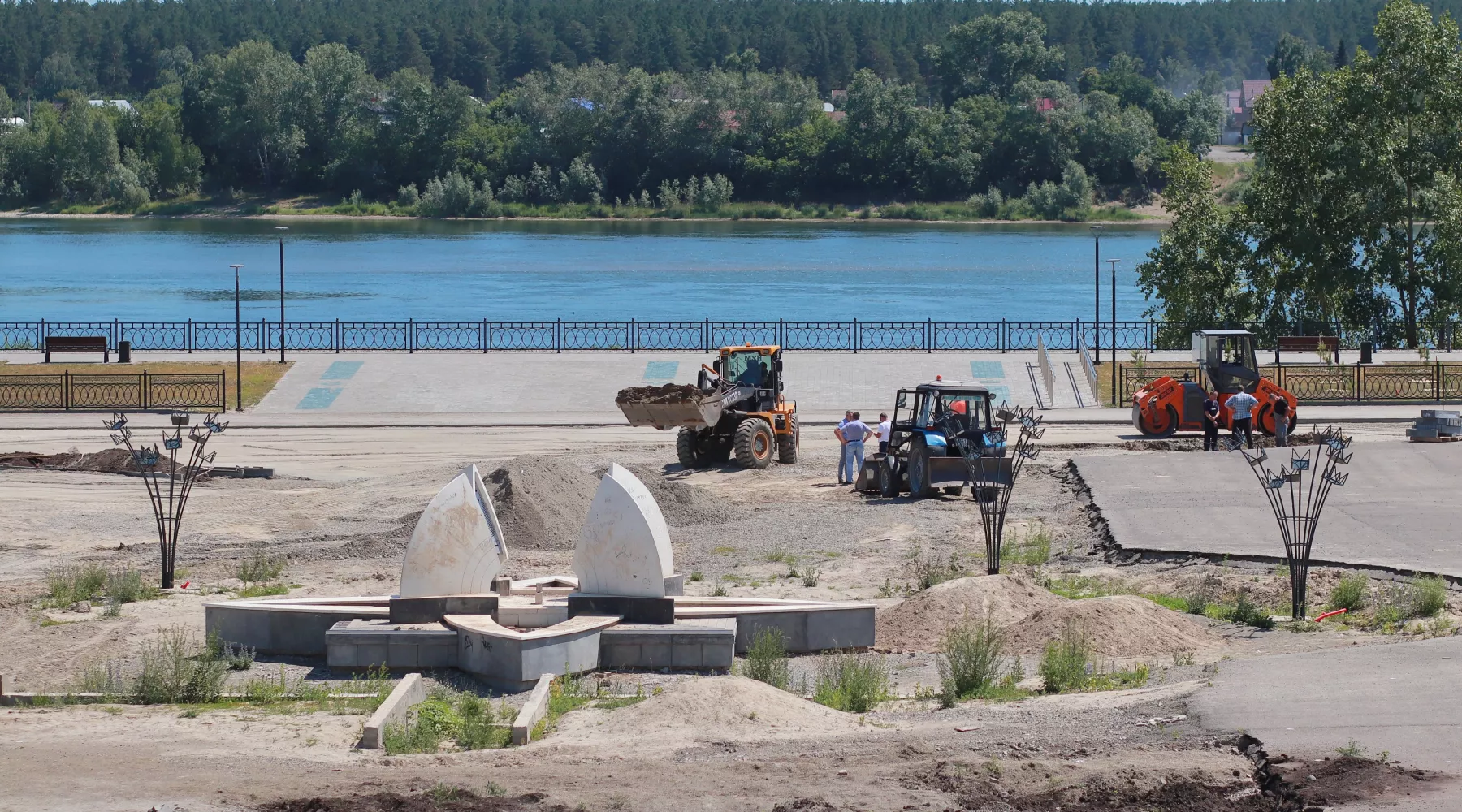 Работы в парке на Зеленом Клине.