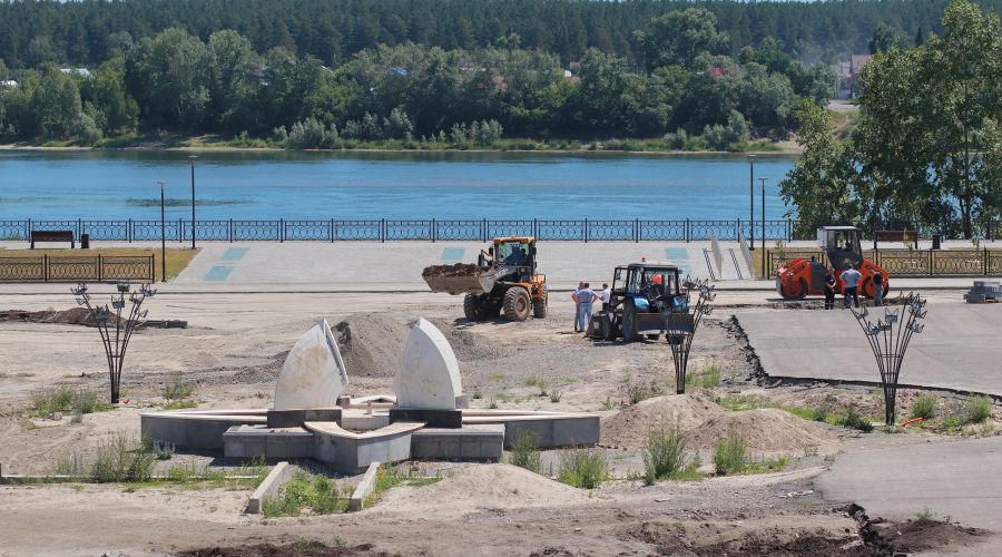 Нова бийск. Парк на зеленом Клине Бийск. Бийск. Парк за Ривьерой Бийск. Набережная Бийск Ривьера. Набережная за Ривьерой Бийск.