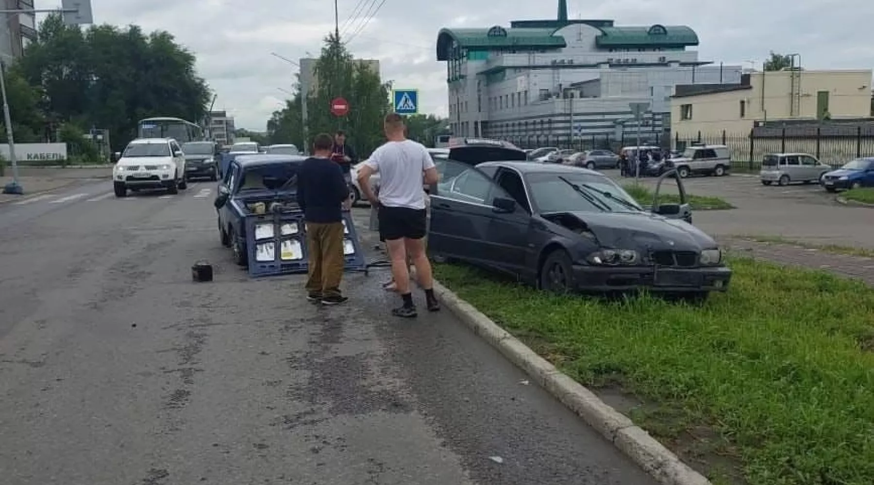 ДТП на Ленина с участием 2107 и BMW