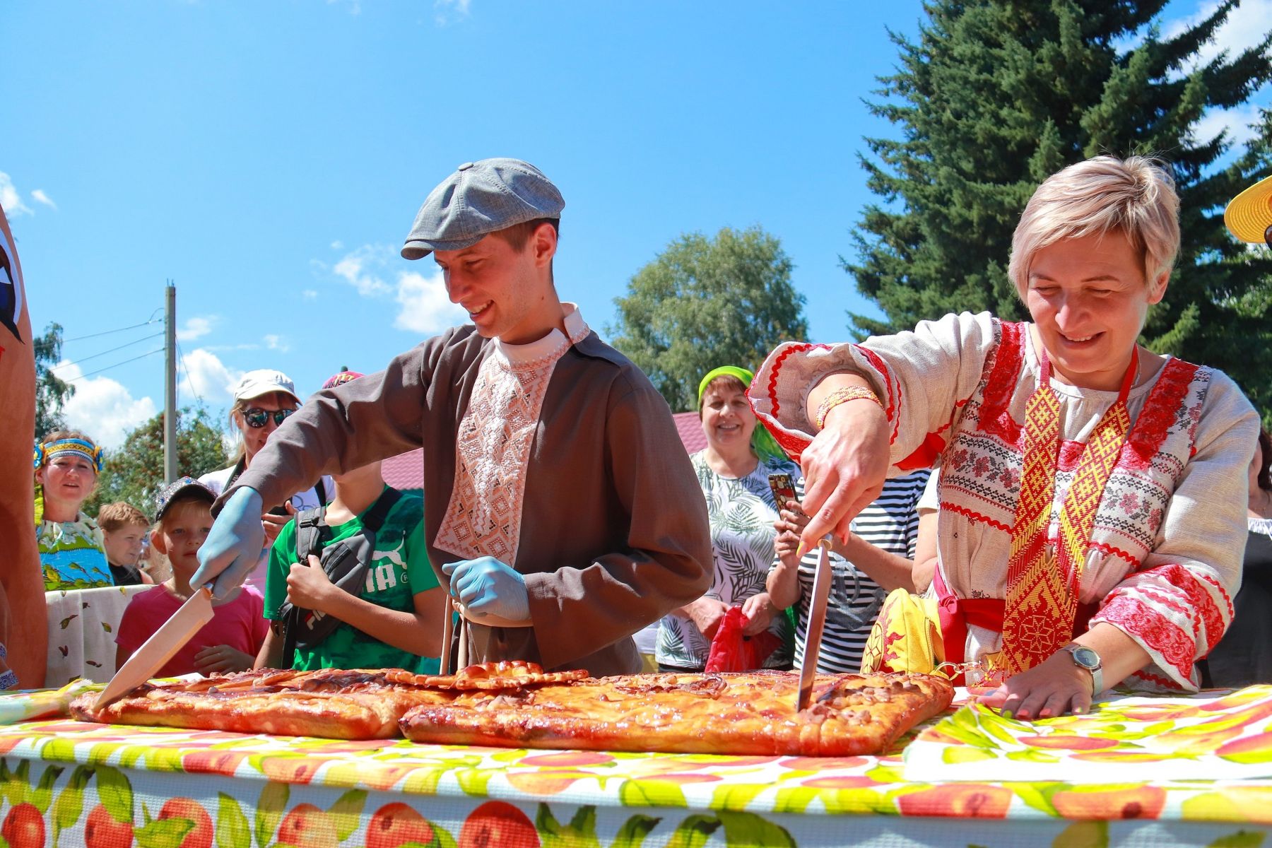 "Праздник пирога" в Сростках