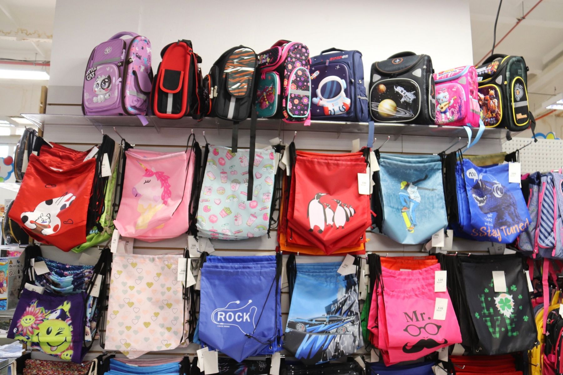 Школьный базар в Бийске