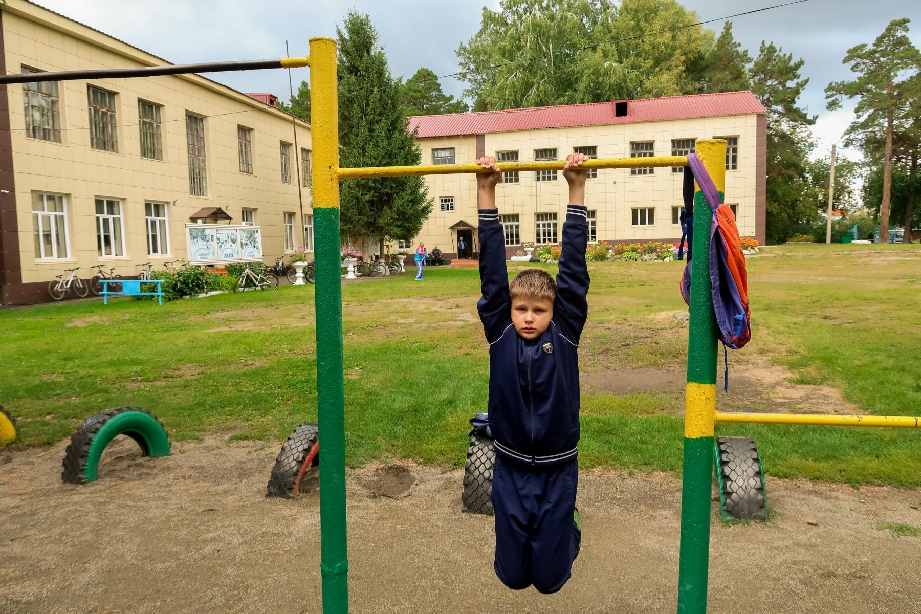 Ребята старались выполнить все упражнения, который давал Олимпийский чемпион