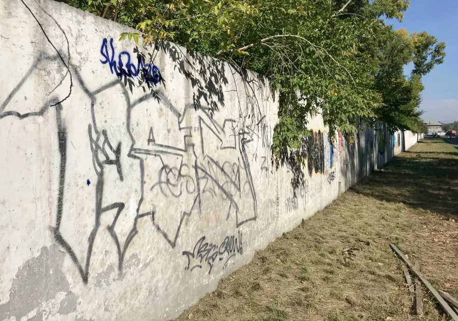 Граффити в Бийске на ул. Социалистическая