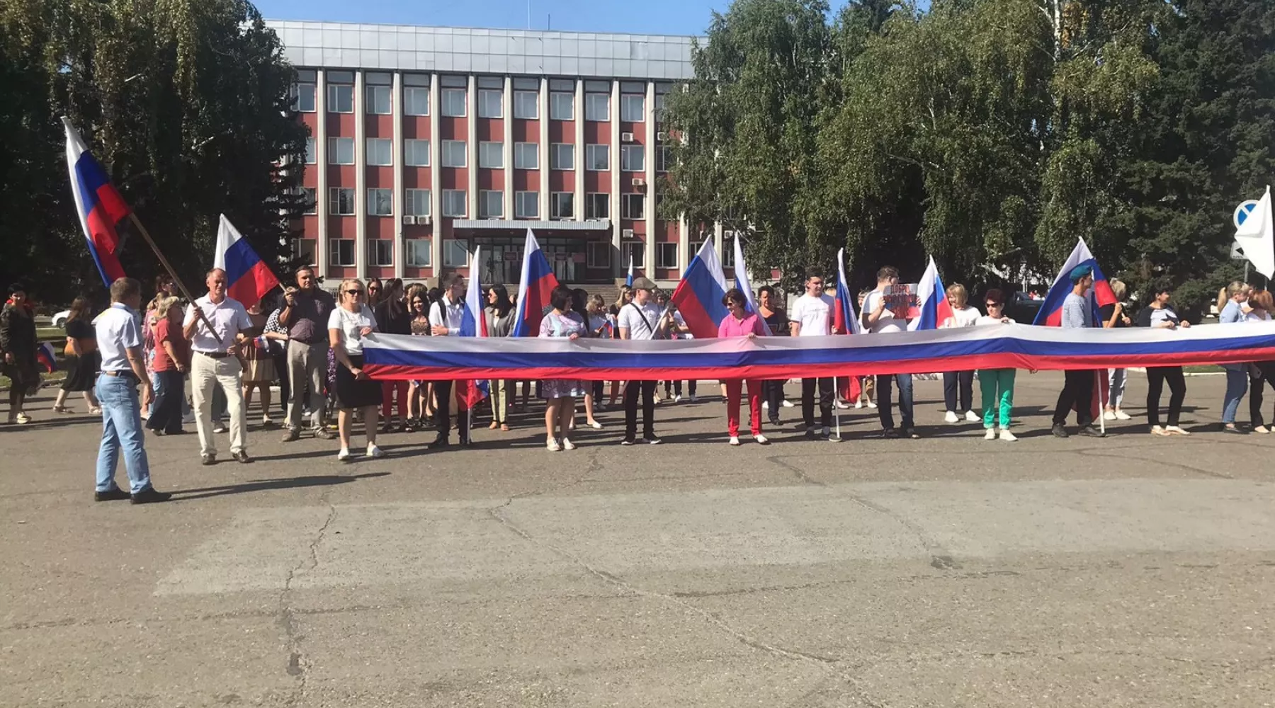 Встреча военных в Бийске