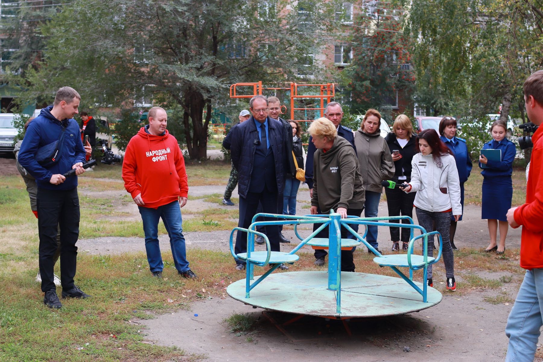 Визит членов Центрального штаба Народного фронта в Бийск.