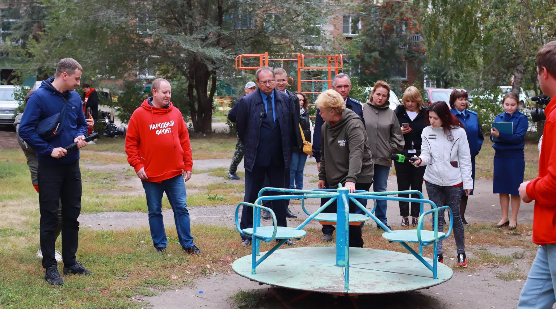 Визит членов Центрального штаба Народного фронта в Бийск.