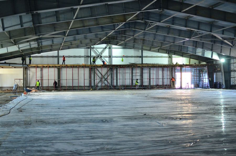Строительство ледовой арены в Бийске.