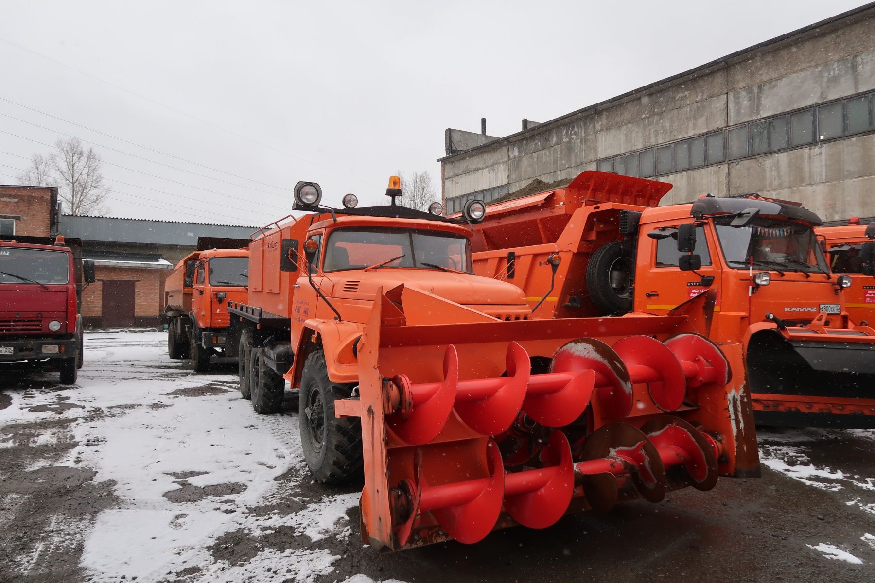 Смотр техники к зиме в Бийске