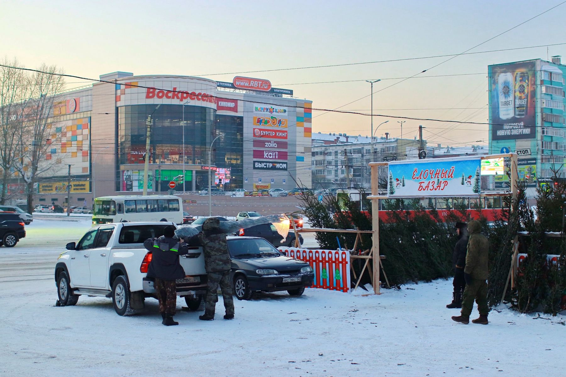 Елочный базар в Бийске