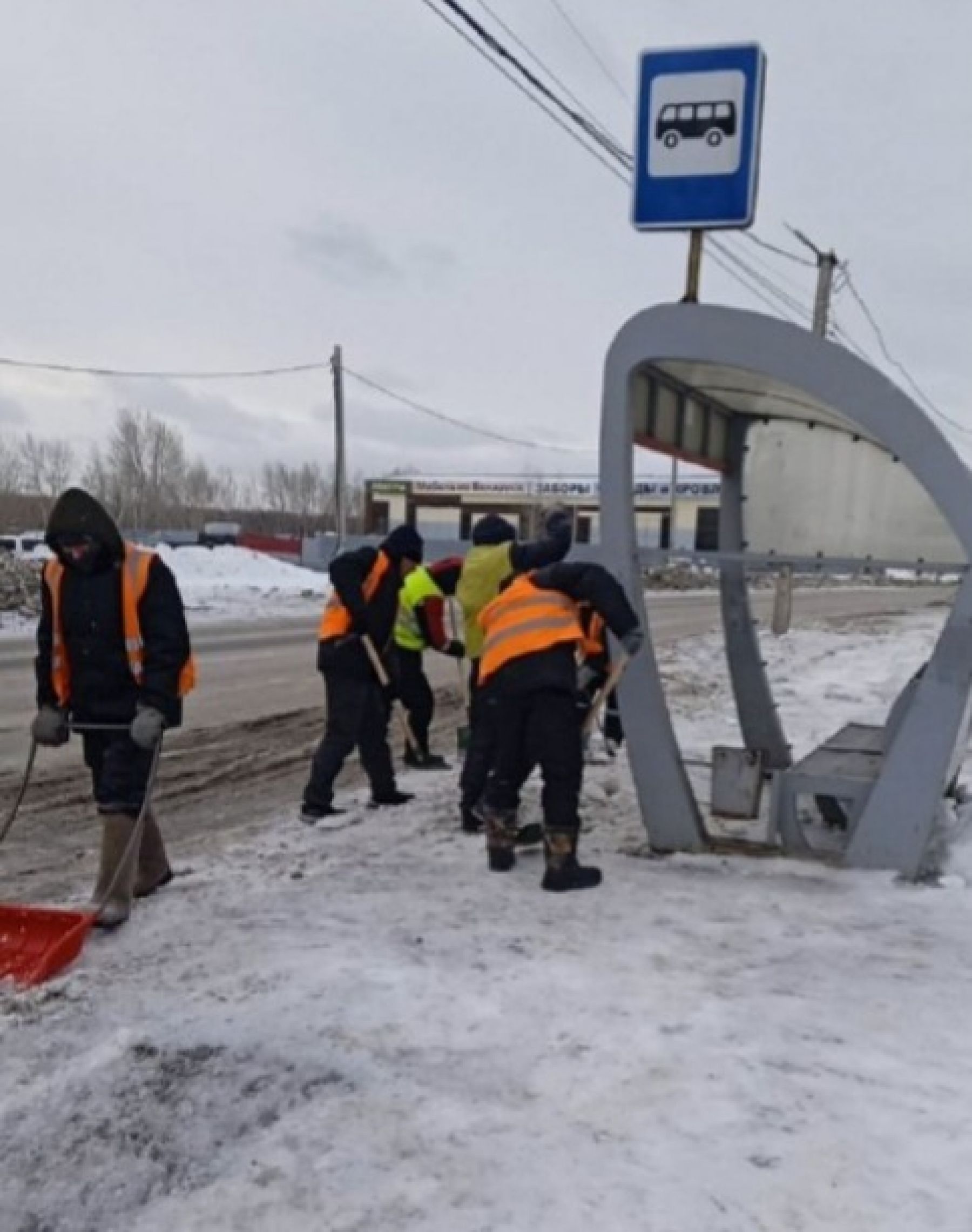 Уборка дорог в Бийске.