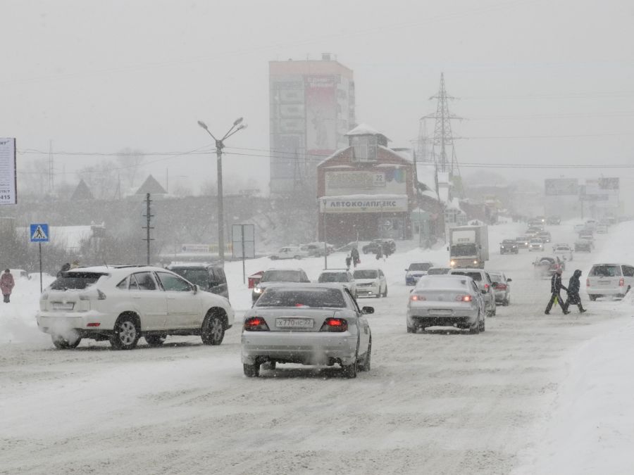 Дороги в Бийске в январе 2013 года.