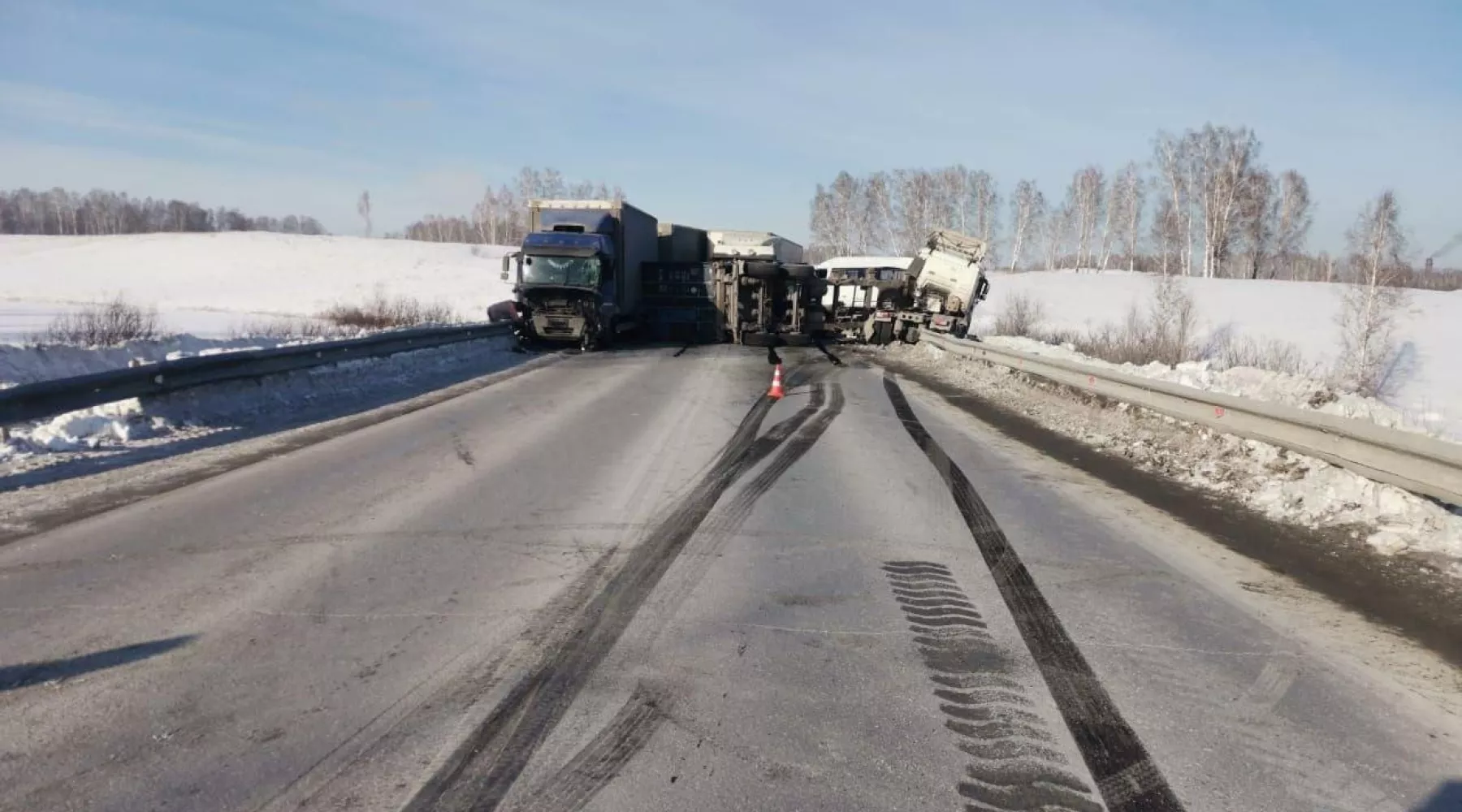 Авария на трассе Барнаул-Новосибирск
