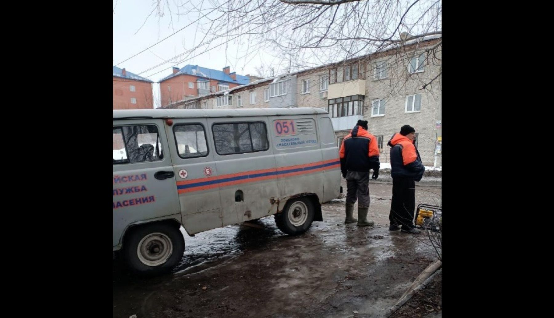 Откачка талой воды. 