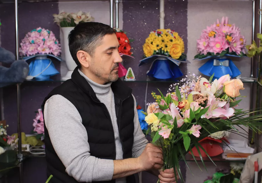 Цветочные магазины в Бийске