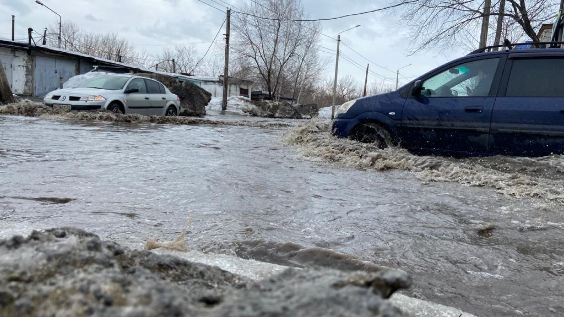 Вода в городе