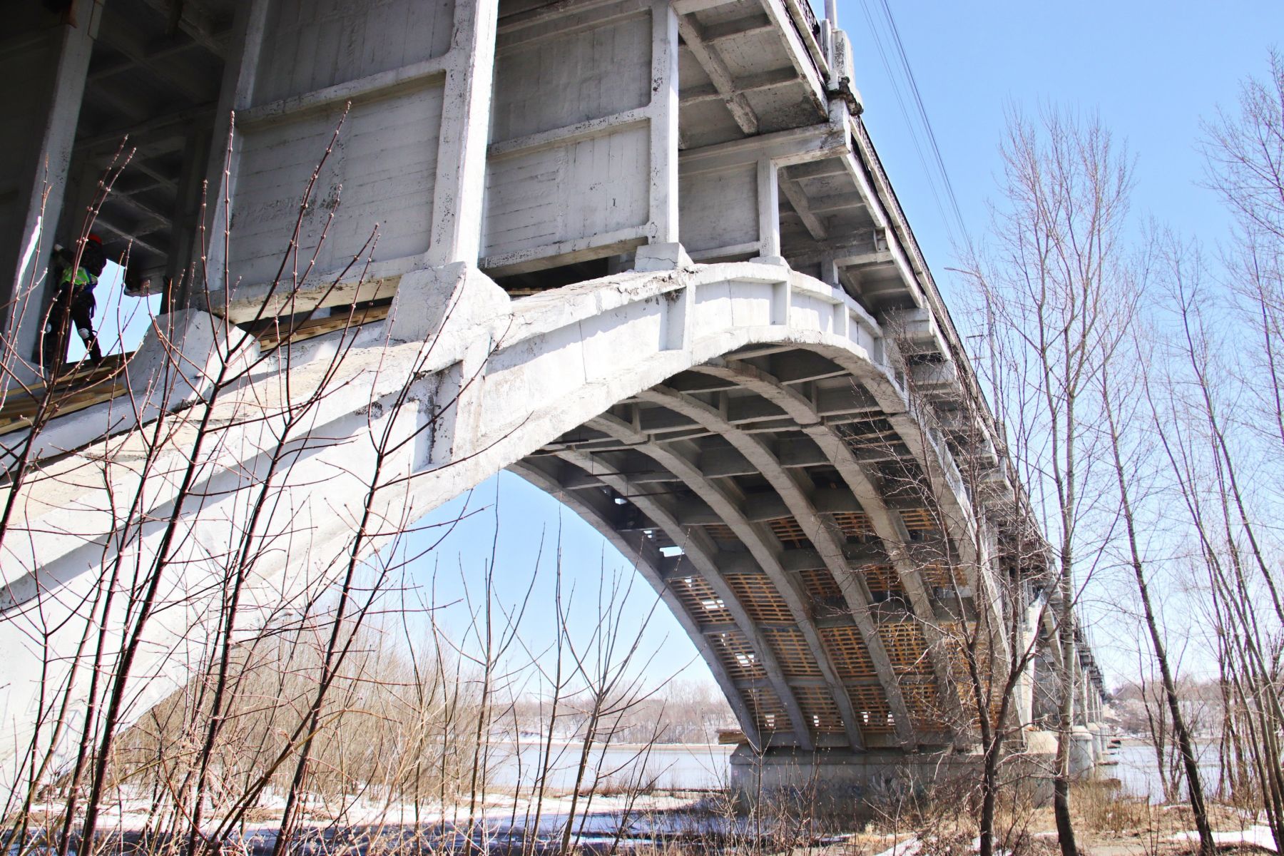 Коммунальный мост в Бийске 