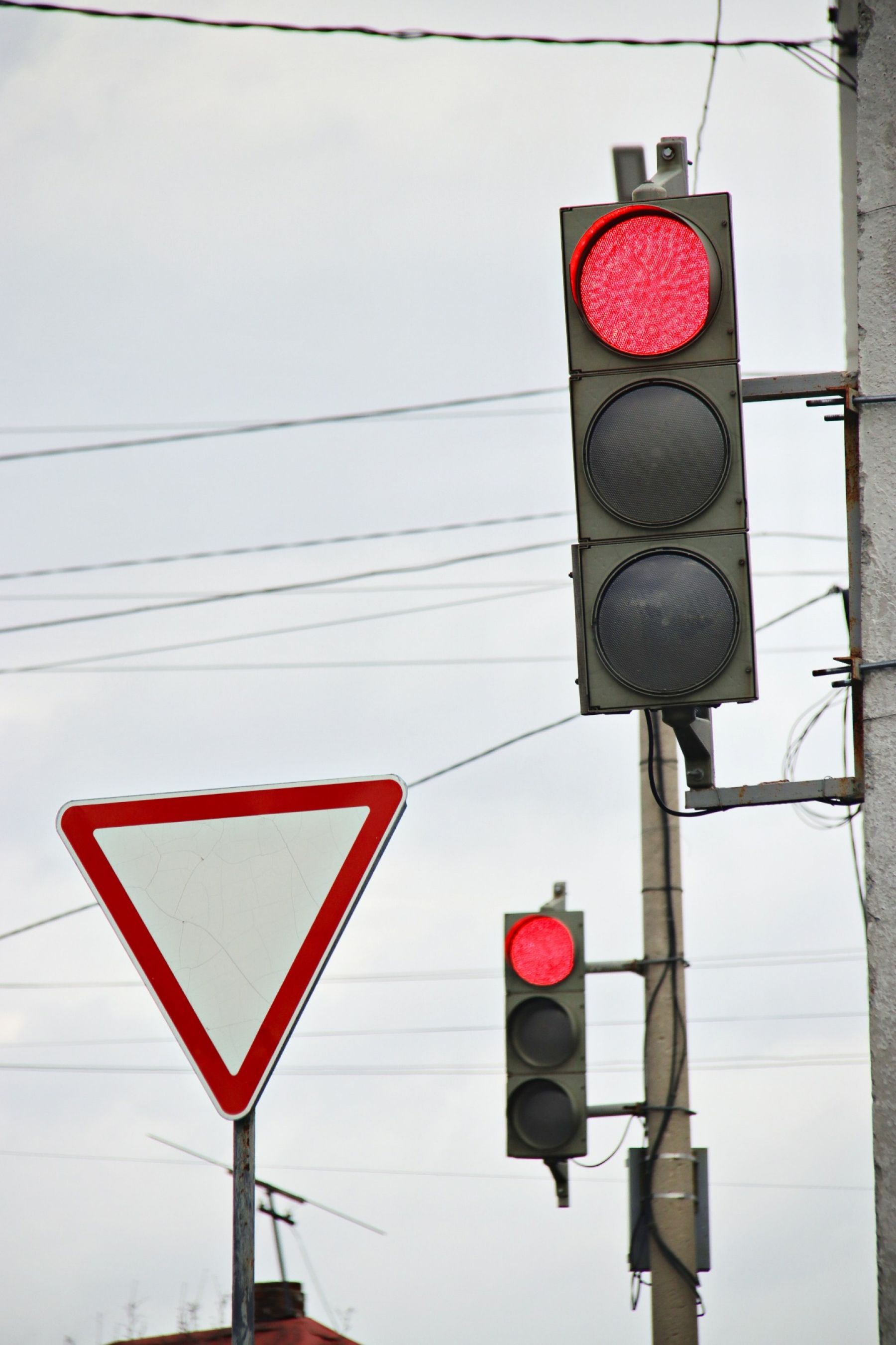 Движение у понтонного моста