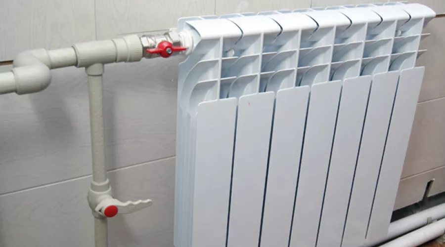 Отопление и горячая вода отключены в нескольких многоэтажках в центре Бийска