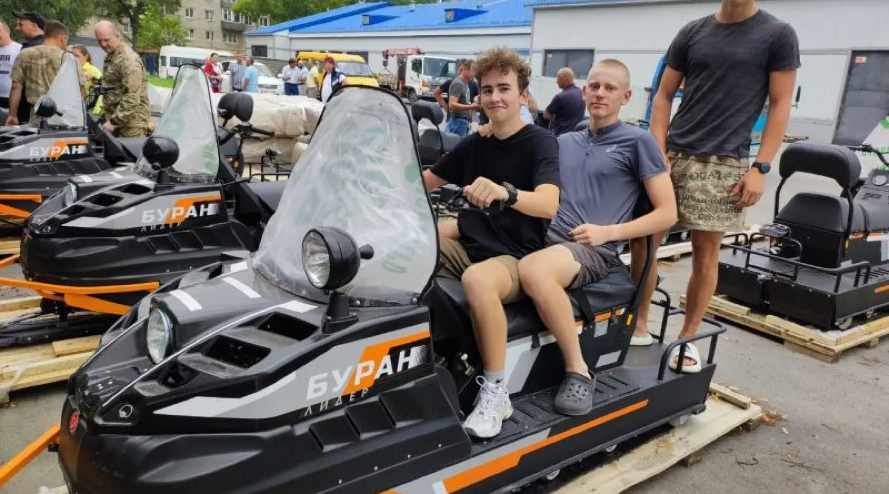 Снегоходы. Спецтехника для лыжных трасс